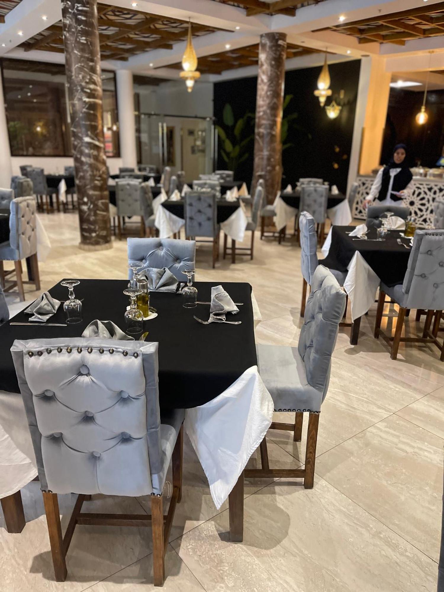 Hotel La Perle Du Sud Ouarzazate Esterno foto